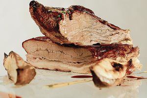 Vacío con batatas al plomo