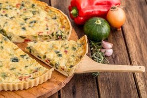Tarta de zapallitos y garbanzos