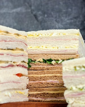 Cómo hacer pan de miga para sándwiches: paso a paso