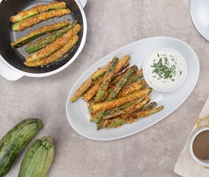 Bastoncitos crocantes de zucchini sin gluten