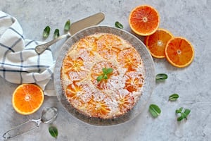 Torta invertida de naranja