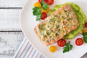 Pescado a la manteca con almendras