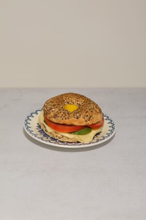 Bagel avocado