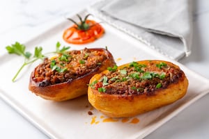 Papas rellenas al estilo turco