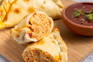Cómo hacer empanada de pollo casera: la receta más sencilla