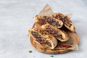 Pan pita relleno o arayes