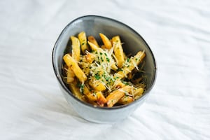 Papas fritas a la parmesana