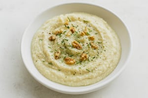 Puré de coliflor con romero y nueces