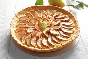 Tarta tibia de peras