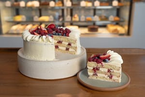 Torta de chocolate blanco y frambuesa