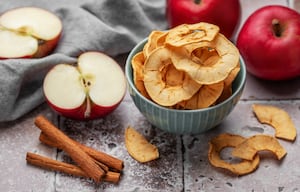 Chips de manzana con canela