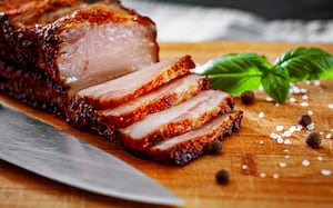 Mucho más que cerdo: 5 fórmulas de marinadas fáciles para transformar tus cortes diarios en platos de restaurante