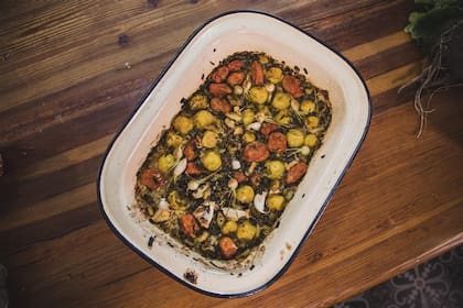 Arroz al horno con tomates y ajo