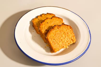 Budín de zanahoria, avena y cúrcuma