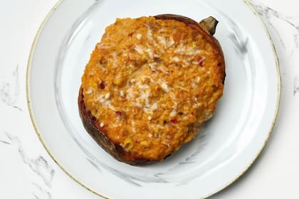 Calabaza rellena de verduras