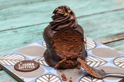 Chocousina torta húmeda de chocolate