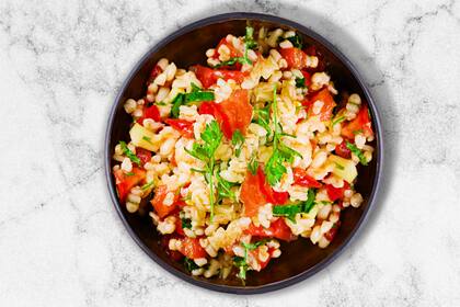Ensalada de trigo burgol y morrones