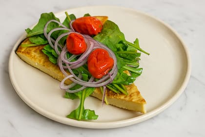 Fainá con queso sardo