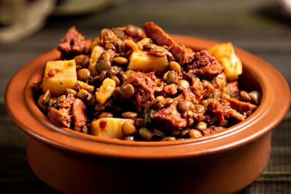 Guiso de lentejas listo en 15 minutos.