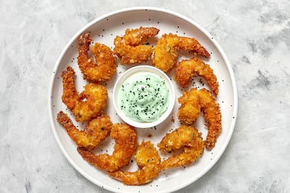 Langostinos fritos con mayonesa de wasabi