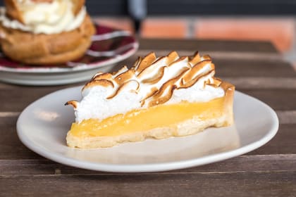 Lemon pie