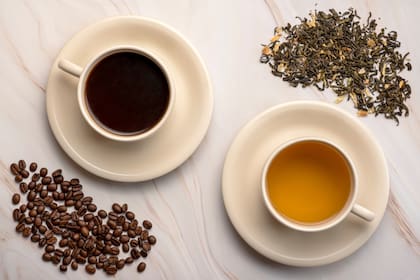 Los motivos por los que no conviene tomar café o té después de las comidas