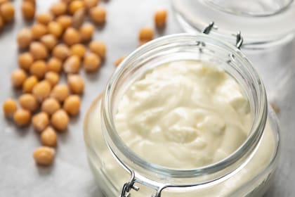 Mayonesa con agua de cocción de garbanzos