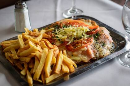 Milanesa a la napolitana como Pepito