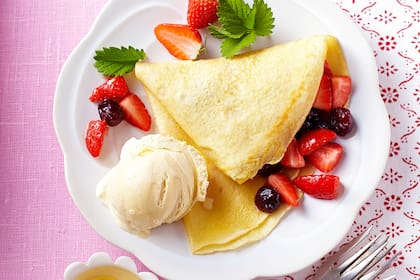 Panqueques de limón con frutillas