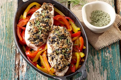 Pechugas de pollo con crocante de olivas