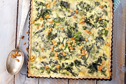 Pizzas y otras masas de la colección Cocina 30 minutos, Sabor de Casa, editorial One Minetta Media.