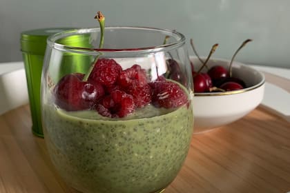 Pudín de matcha y chía