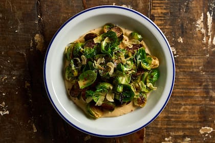 Repollitos de Bruselas con puré de coliflor